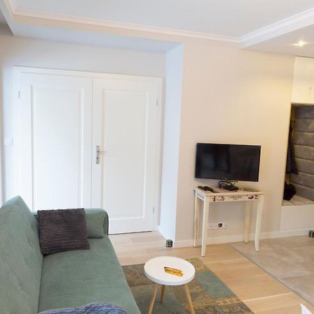 Chopin Apartments Краков Экстерьер фото